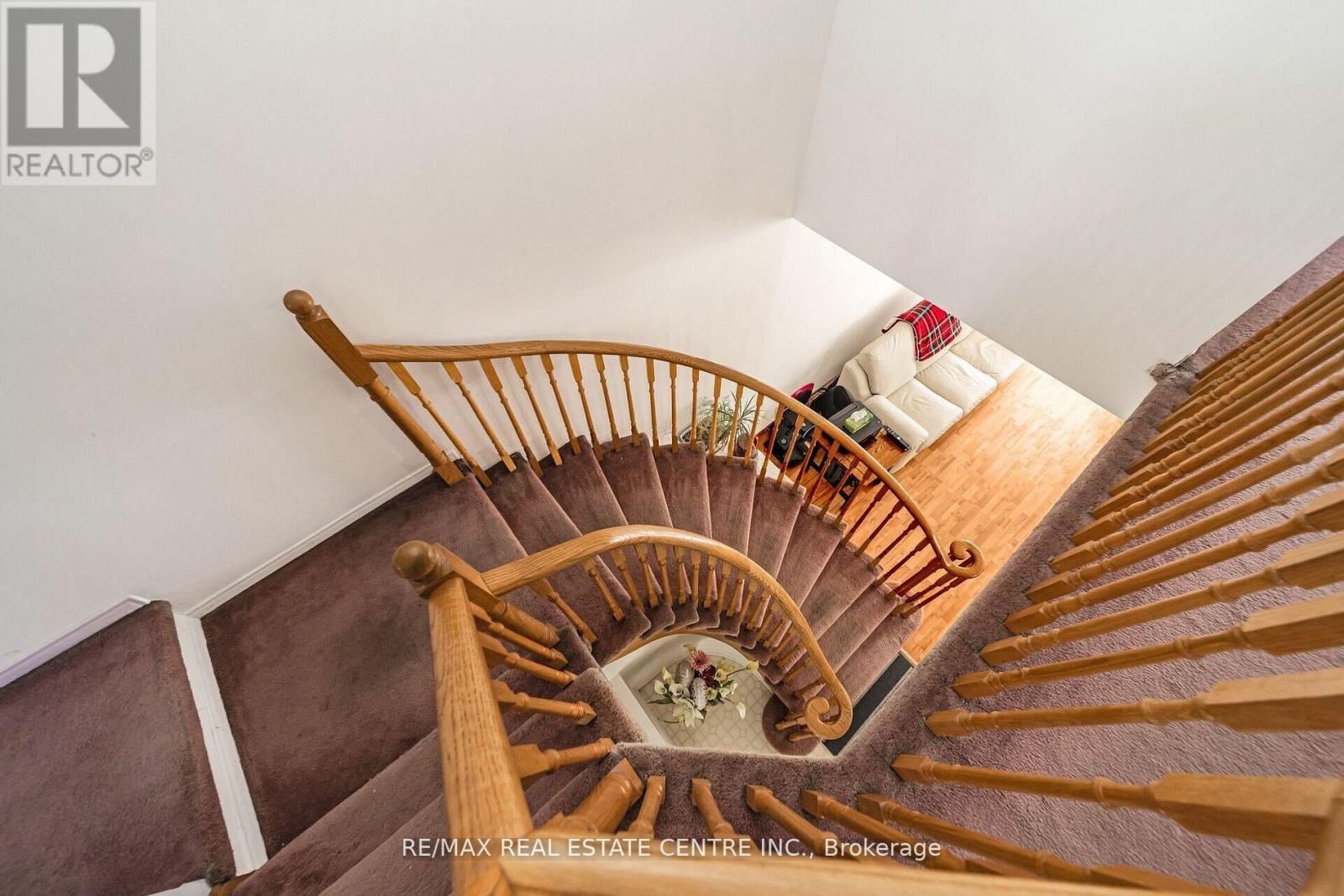 48 Yellow Brick Road, Brampton, Ontario  L6V 4L1 - Photo 25 - W12144711