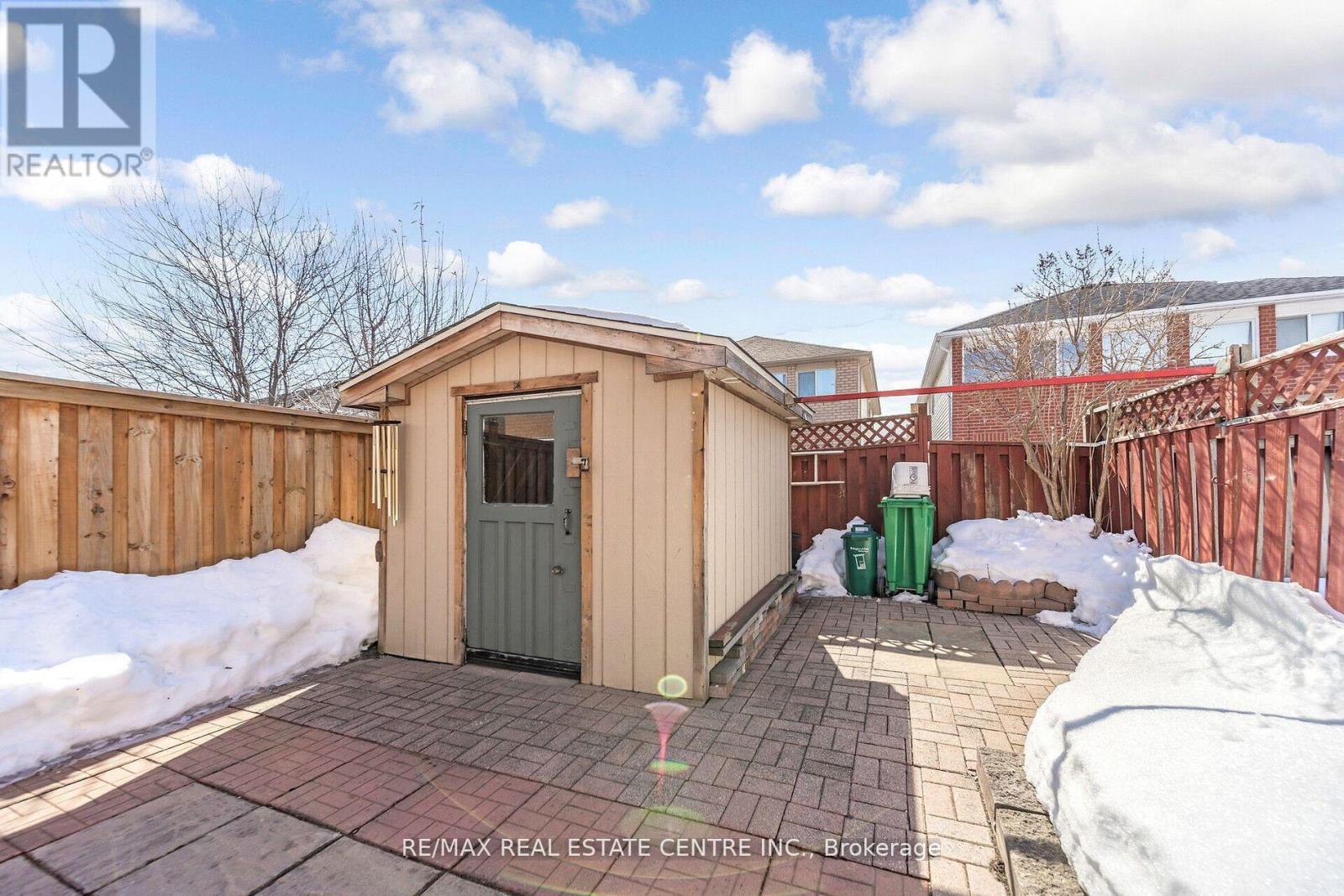48 Yellow Brick Road, Brampton, Ontario  L6V 4L1 - Photo 41 - W12144711