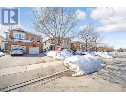48 YELLOW BRICK ROAD, Brampton, Ontario