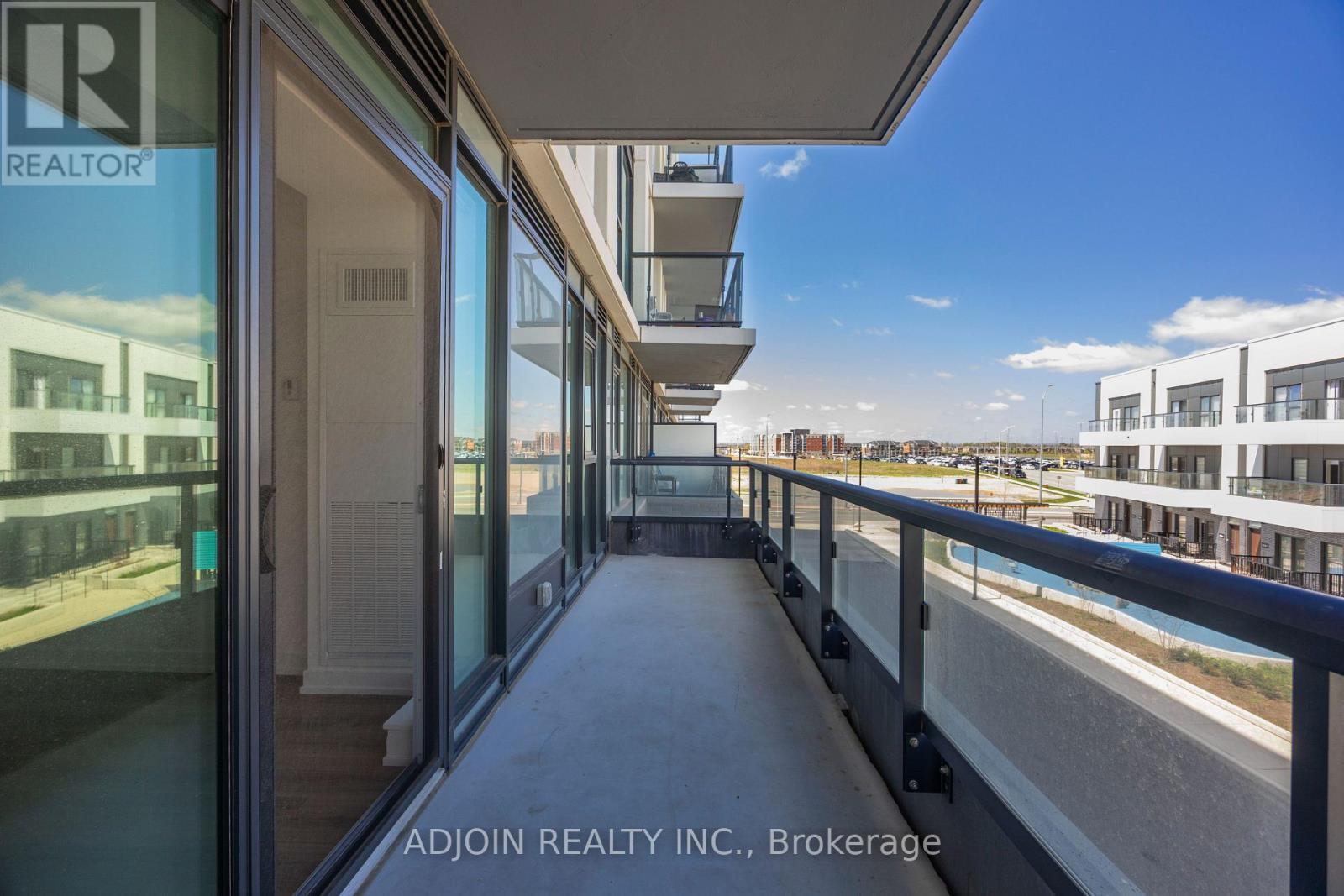 201 - 10 Lagerfeld Dr Drive, Brampton, Ontario  L7A 5L3 - Photo 12 - W12144723