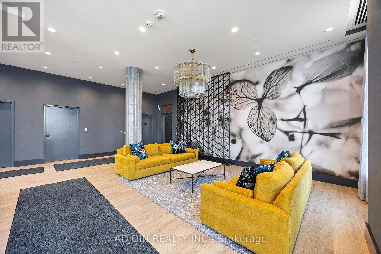201 - 10 Lagerfeld Dr Drive, Brampton, Ontario  L7A 5L3 - Photo 4 - W12144723