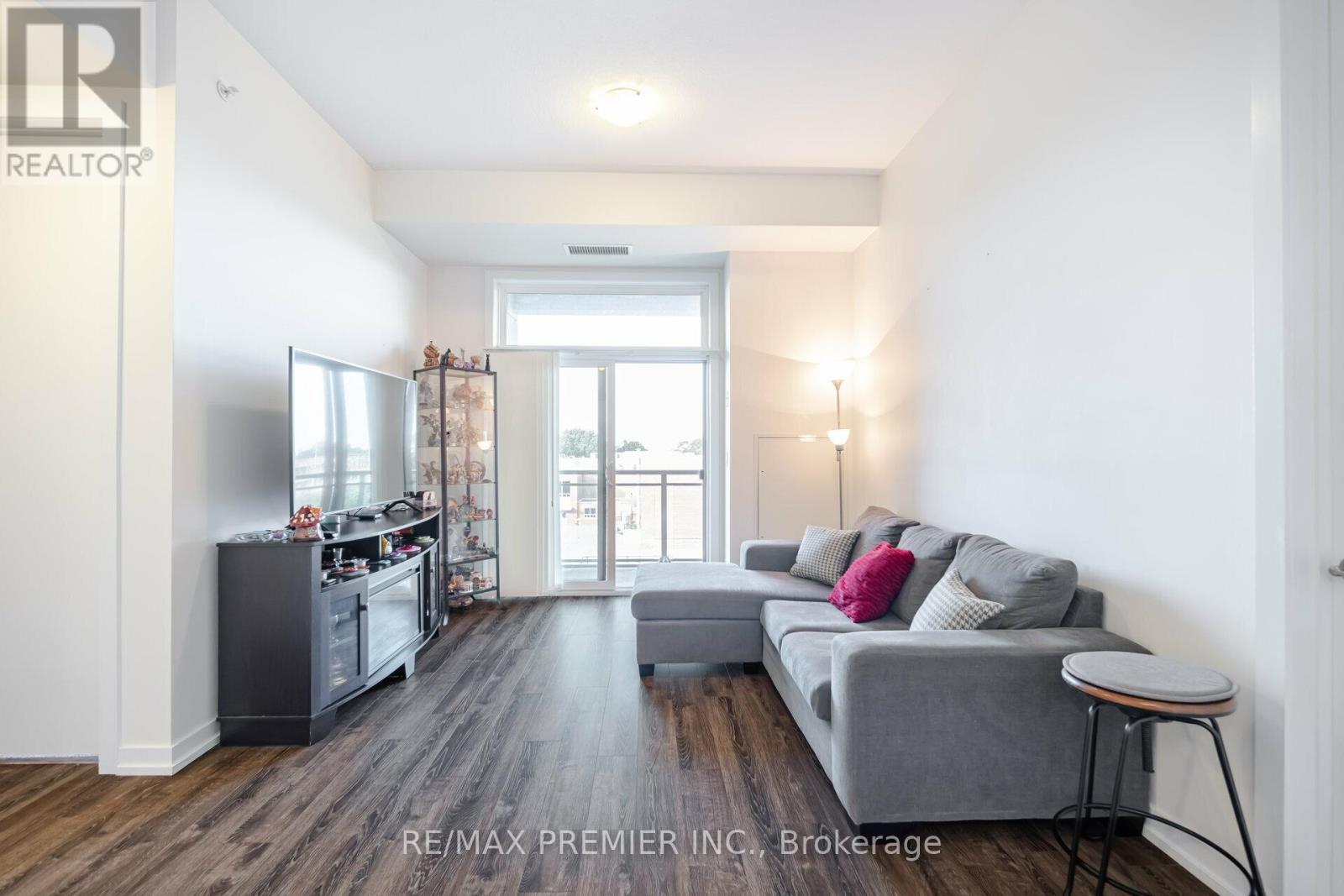 413 - 457 Plains Road E, Burlington, Ontario  L7T 2E2 - Photo 8 - W12144811