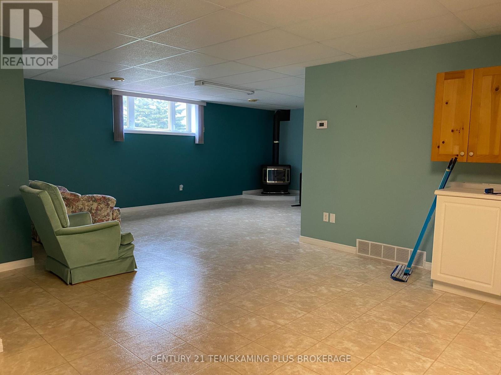 121 Zetta Court, Temiskaming Shores, Ontario  P0J 1P0 - Photo 21 - T12131799