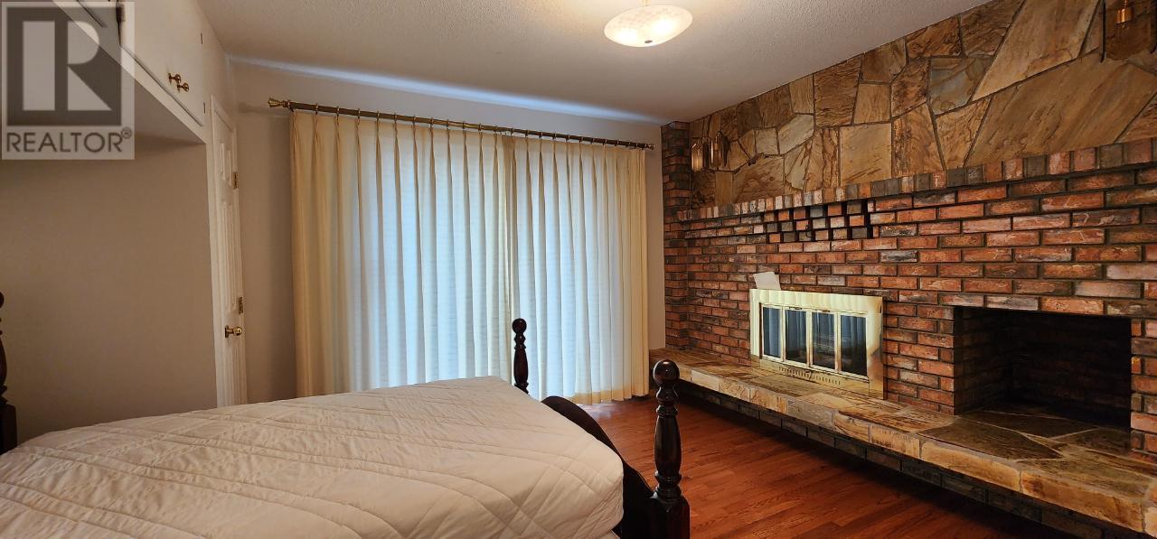 1912 THIRD Avenue, Trail, BC V1R1R4