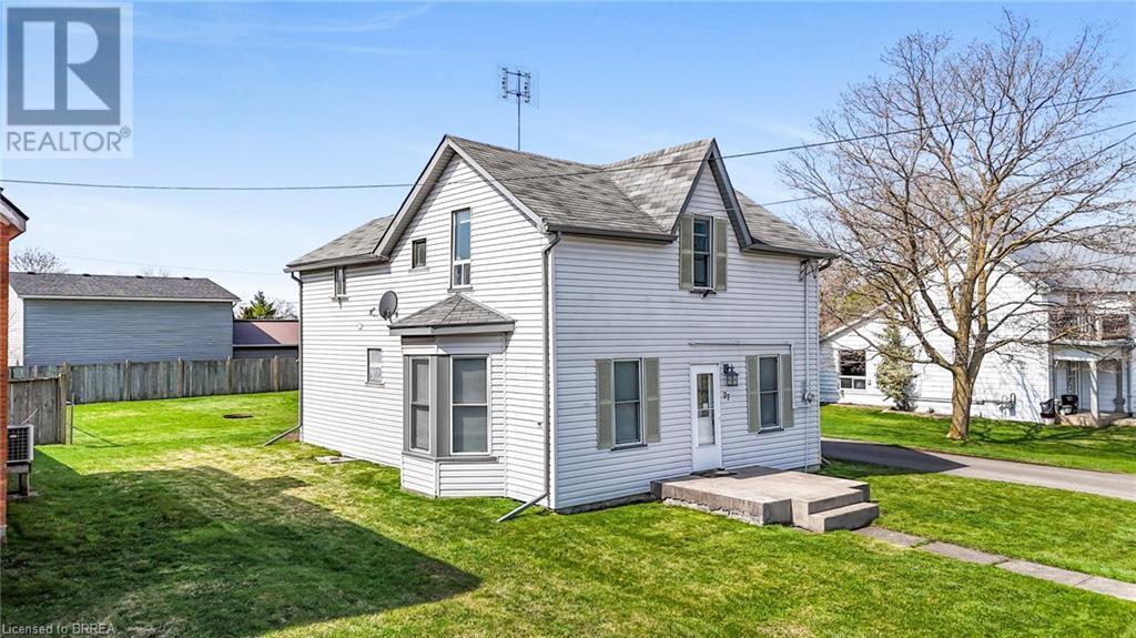 97 King Street W, Hagersville, Ontario  N0A 1H0 - Photo 2 - 40716785