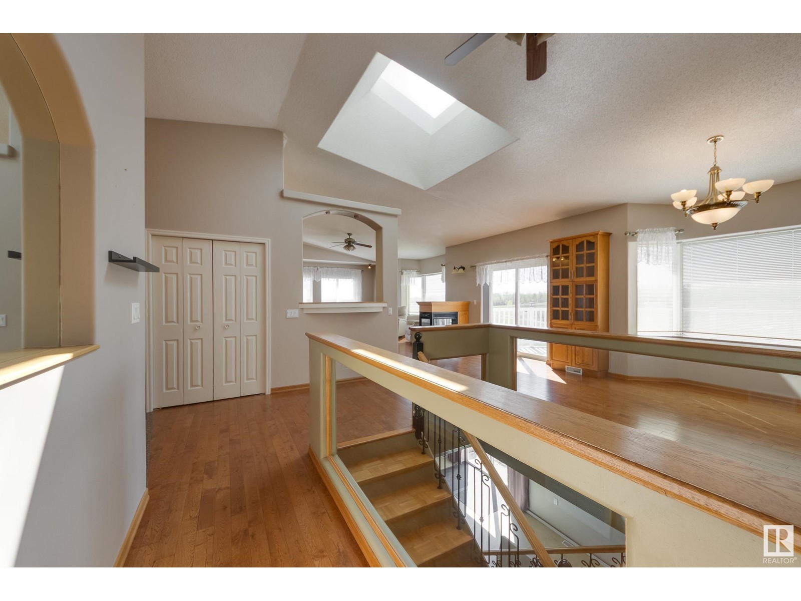 Property at 52229 RGE ROAD 225 image 2