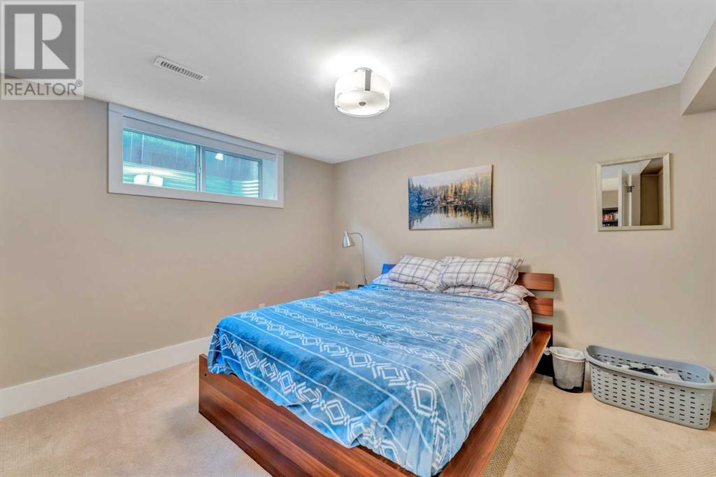 208 Pump Hill Gardens Sw, Calgary, Alberta  T2V 4M6 - Photo 40 - A2219478