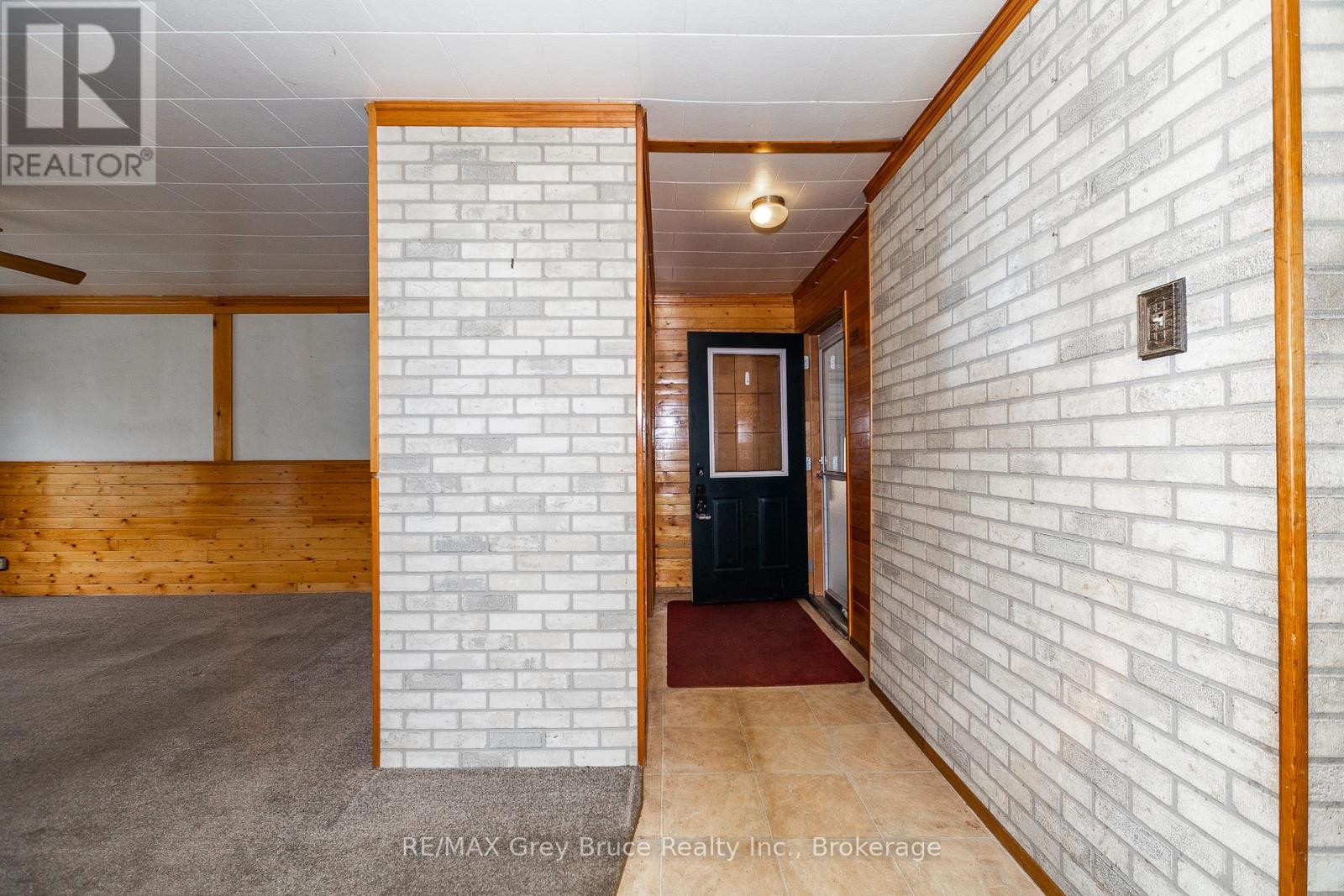 1881 6th Avenue E, Owen Sound, Ontario  N4K 2W1 - Photo 10 - X12132396
