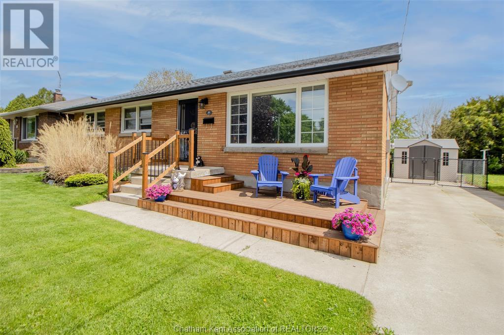 Property at 23 Peter STREET image 4