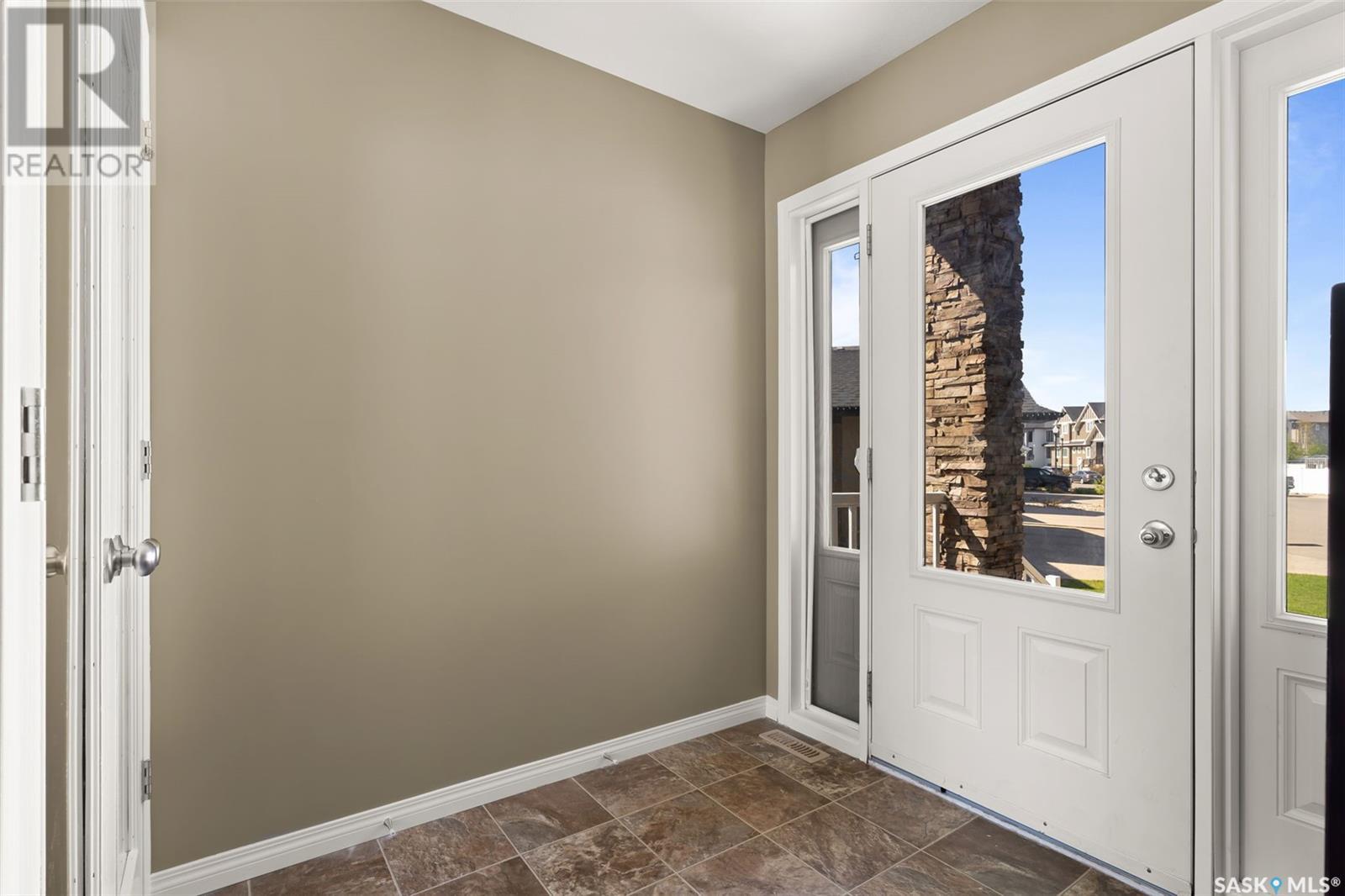 Property at 5165 Aviator CRESCENT image 3