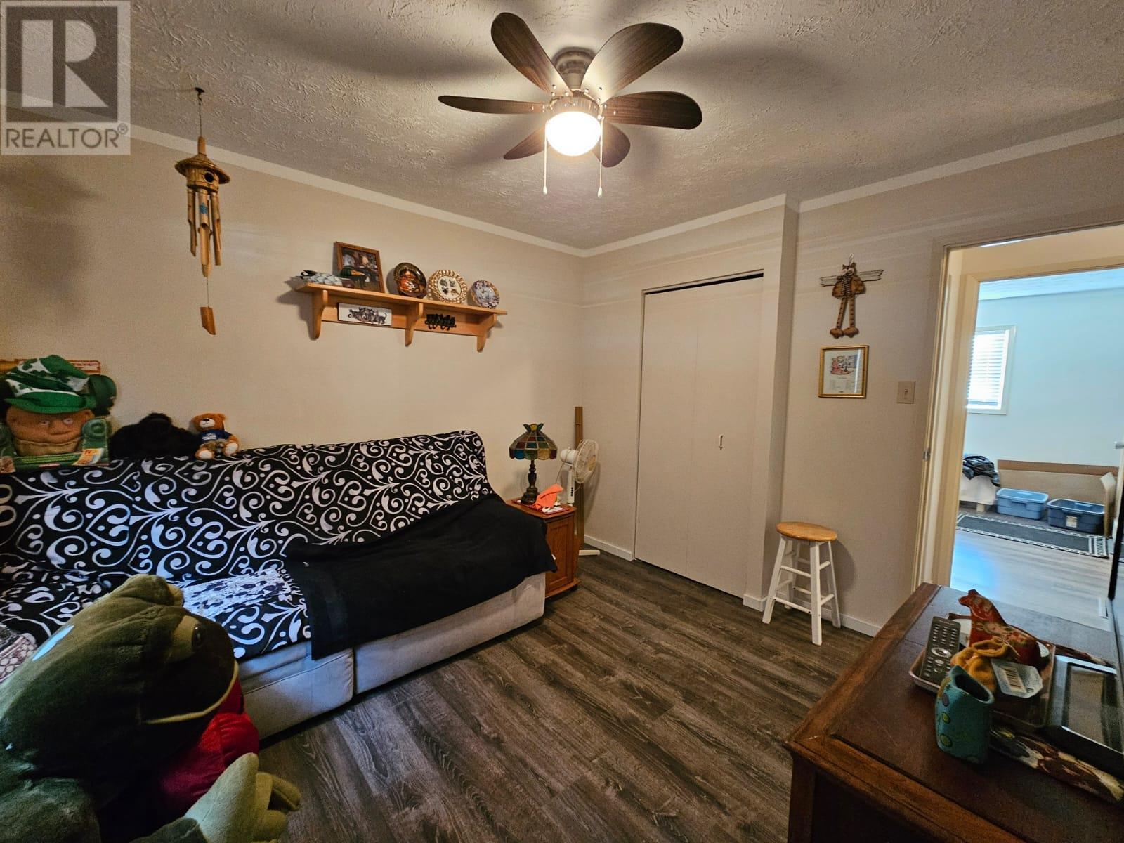 148 Birch Avenue, Tumbler Ridge, British Columbia  V0C 2W0 - Photo 4 - 10347580