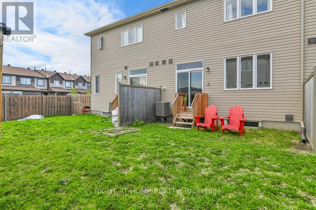 166 Gardenpost Terrace, Ottawa, Ontario  K4A 5G8 - Photo 22 - X12144821