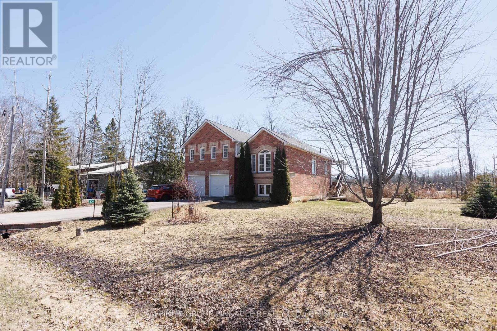 Property at 36 BALL AVENUE E image 3
