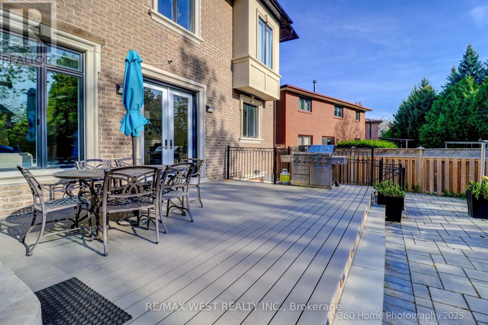 336 Pine Trees Court W, Richmond Hill, Ontario  L4C 5N4 - Photo 48 - N12103018