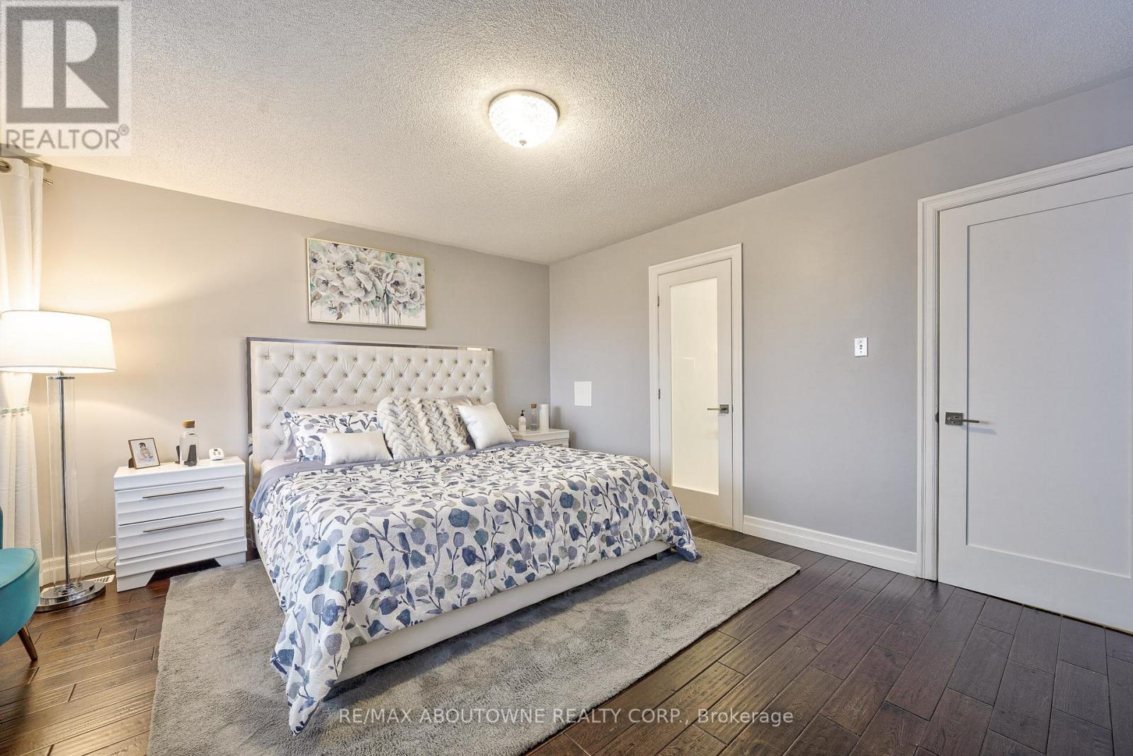 2018 Deer Park Road, Oakville, Ontario  L6M 3V6 - Photo 33 - W12144653