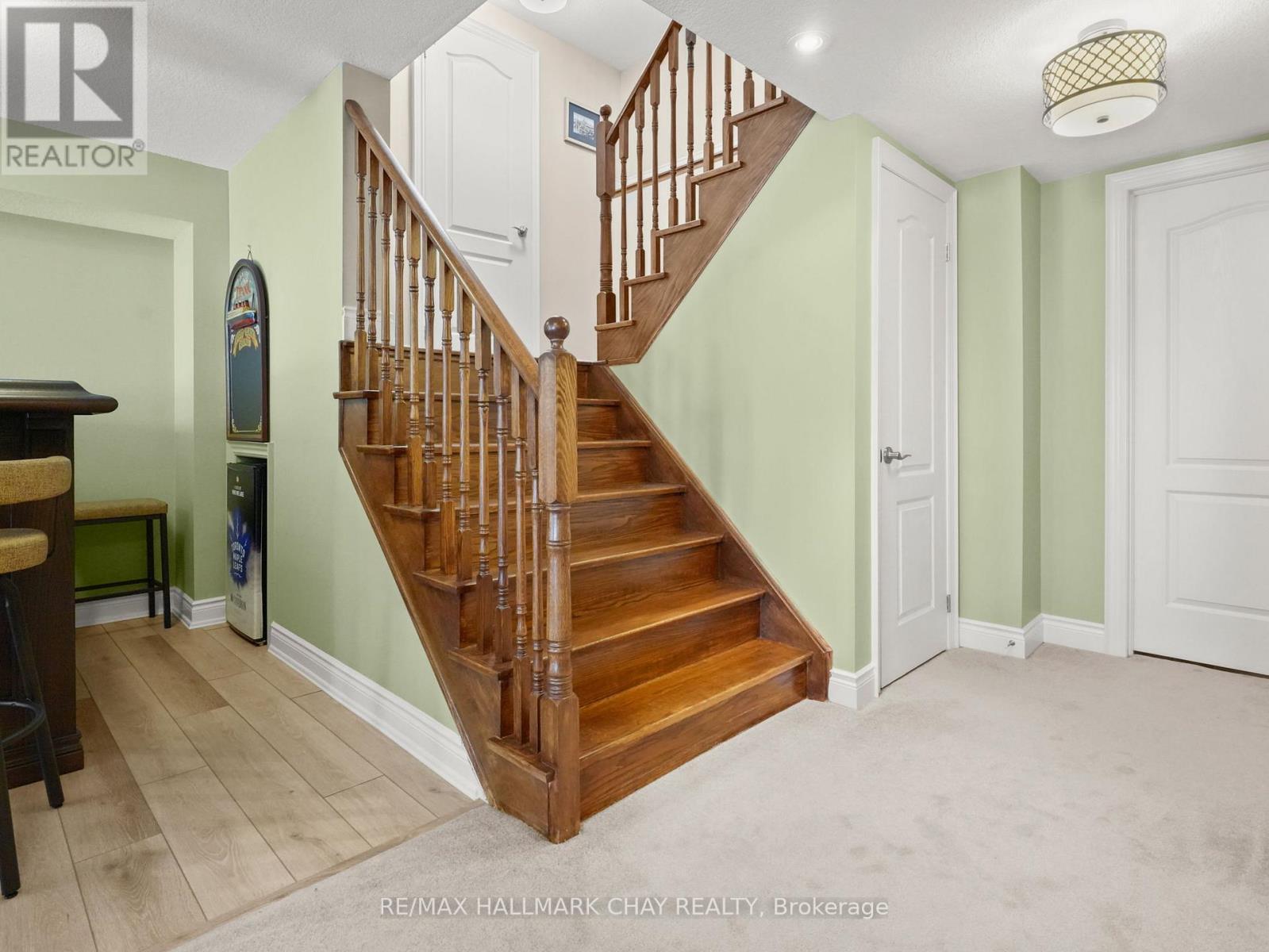180 Ridge Way, New Tecumseth, Ontario  L9R 0H3 - Photo 25 - N12144111