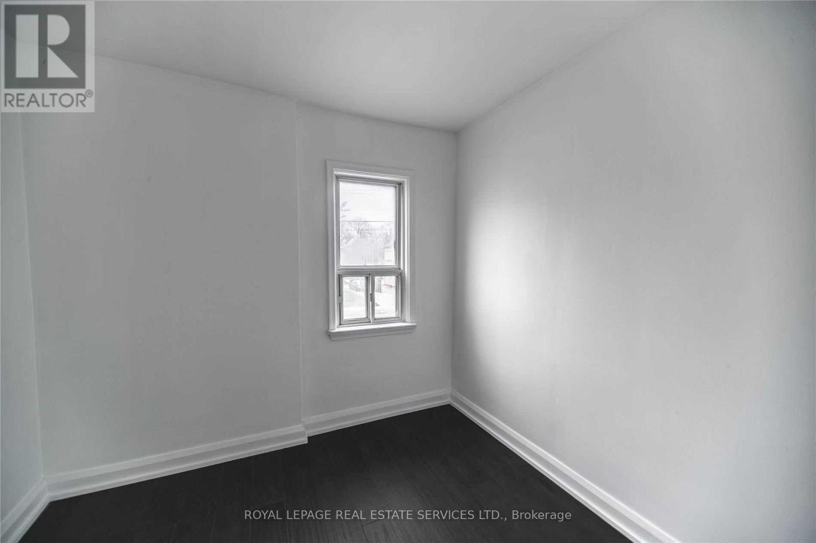 1010 Caledonia Road, Toronto (Yorkdale-Glen Park), Ontario  M6B 3Z1 - Photo 35 - W12144750