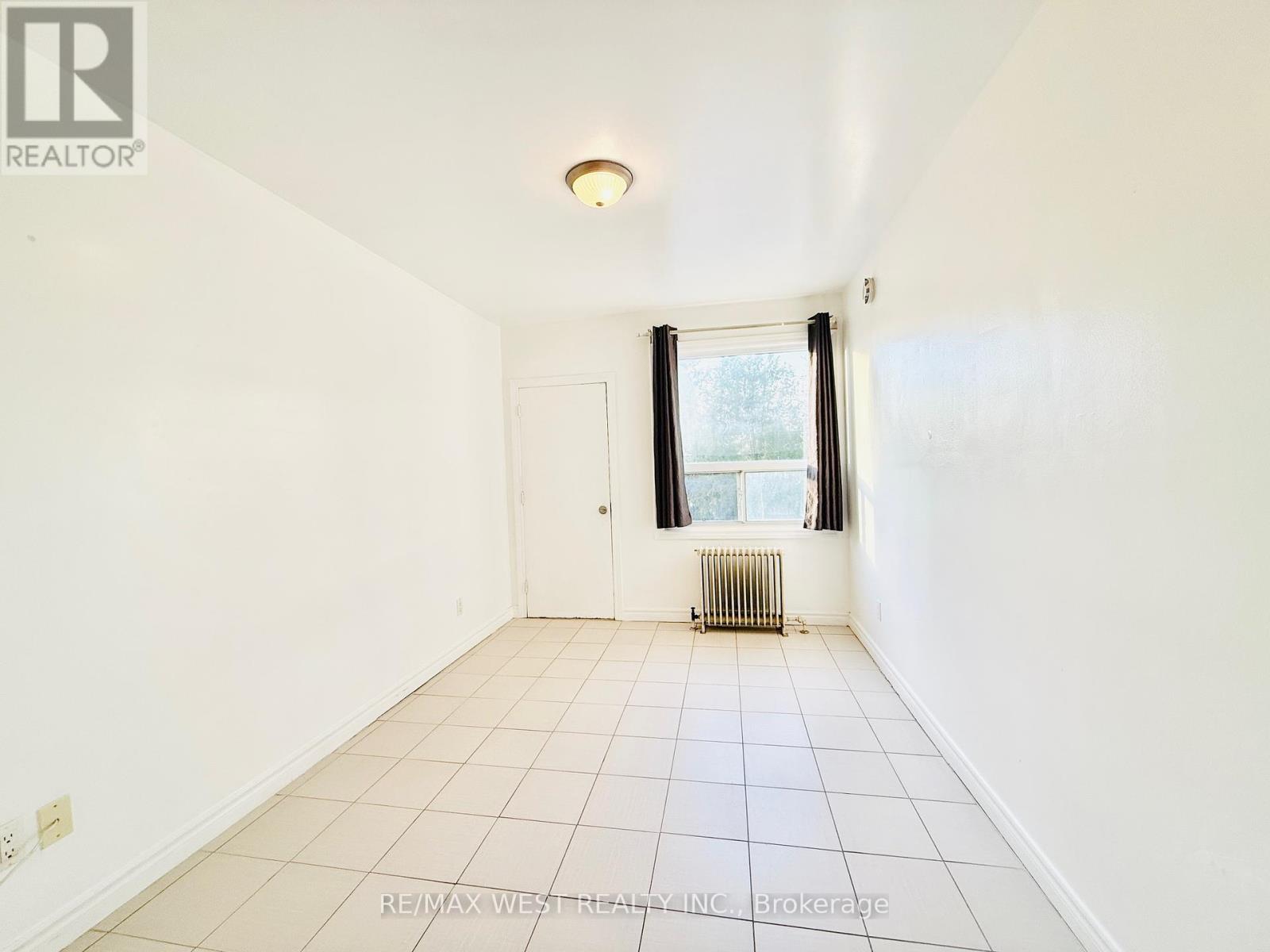 4l - 672-676 Sheppard Avenue W, Toronto, Ontario  M3H 2S5 - Photo 3 - C12024930