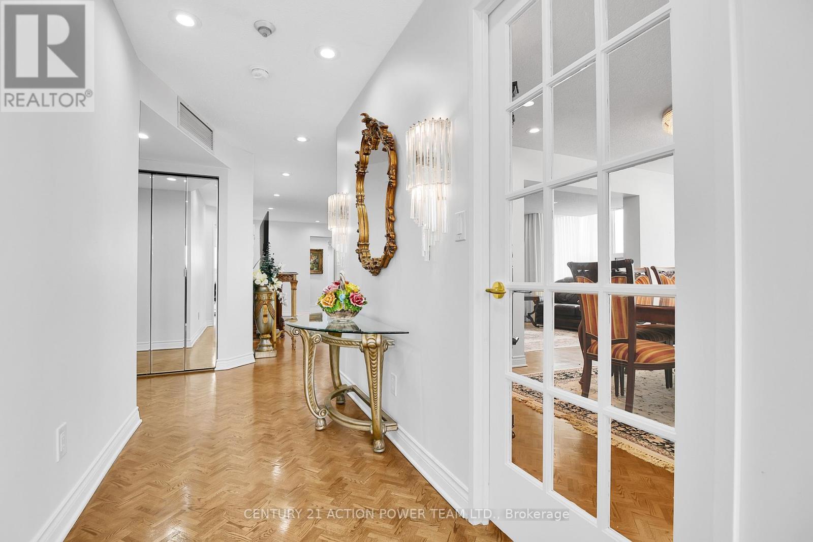 Property at PH2804 - 1510 RIVERSIDE DRIVE image 4