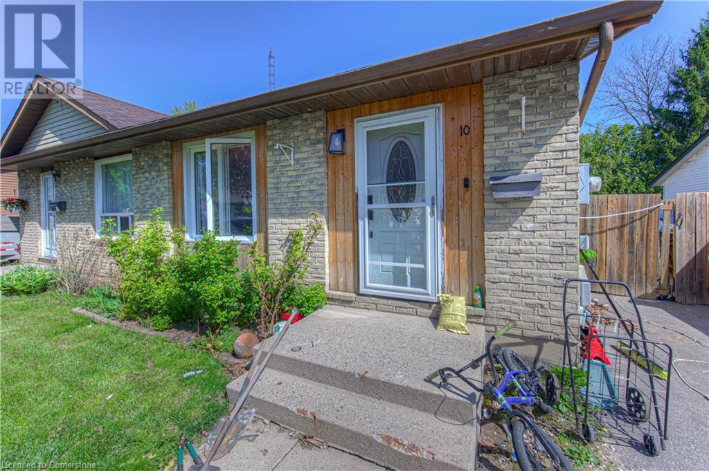 Property at 10 PALOMINO Drive image 4