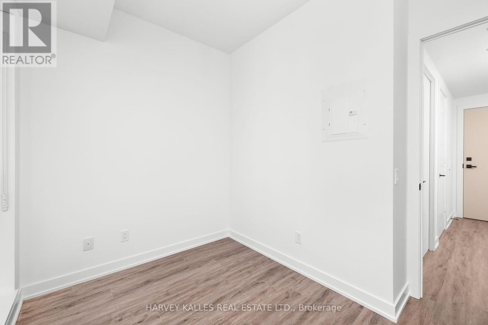 4205 - 327 King Street W, Toronto, Ontario  M5V 0W7 - Photo 15 - C12024295