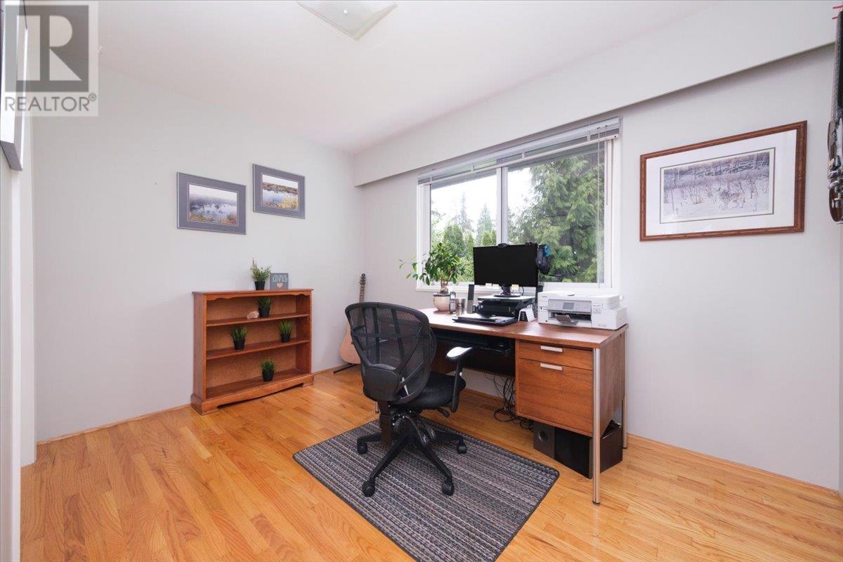 2235 Whitman Avenue, North Vancouver, British Columbia  V7H 2C6 - Photo 12 - R2996587