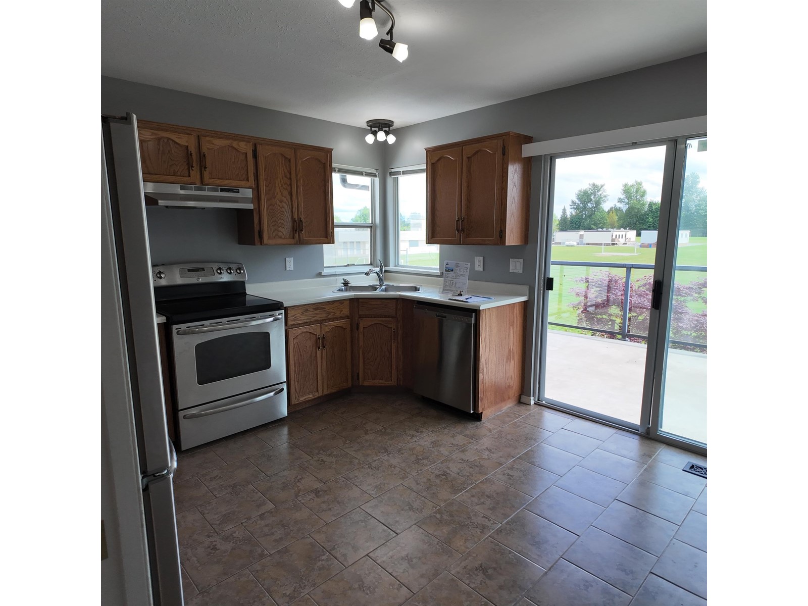 2724 272b Street, Langley, British Columbia  V4W 3K1 - Photo 5 - R2997001