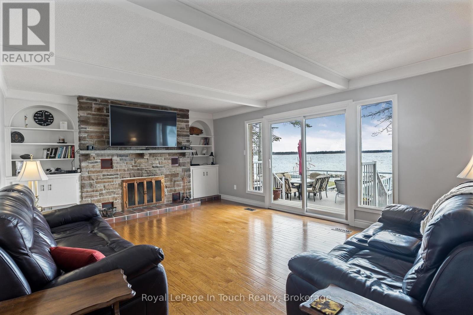 278 Robins Point Road, Tay, Ontario  L0K 2A0 - Photo 8 - S12144969