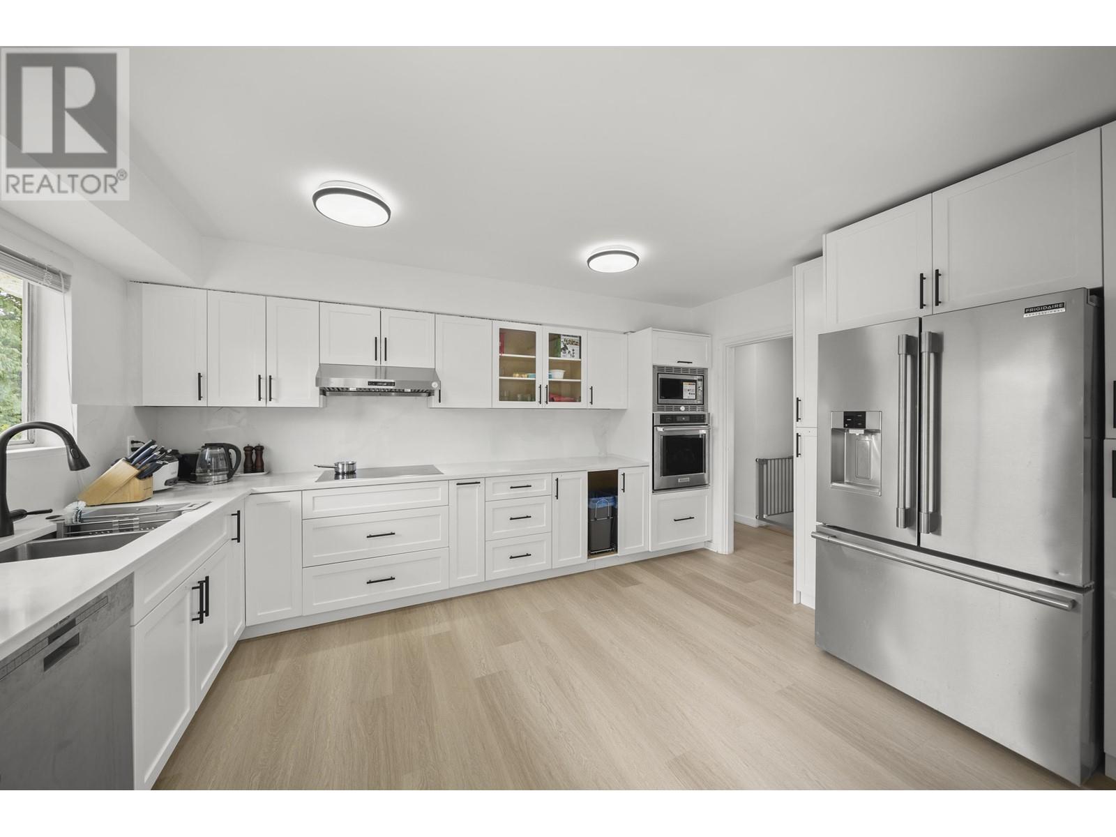 1640 Spray Avenue, Coquitlam, British Columbia  V3J 5Y6 - Photo 5 - R3002054