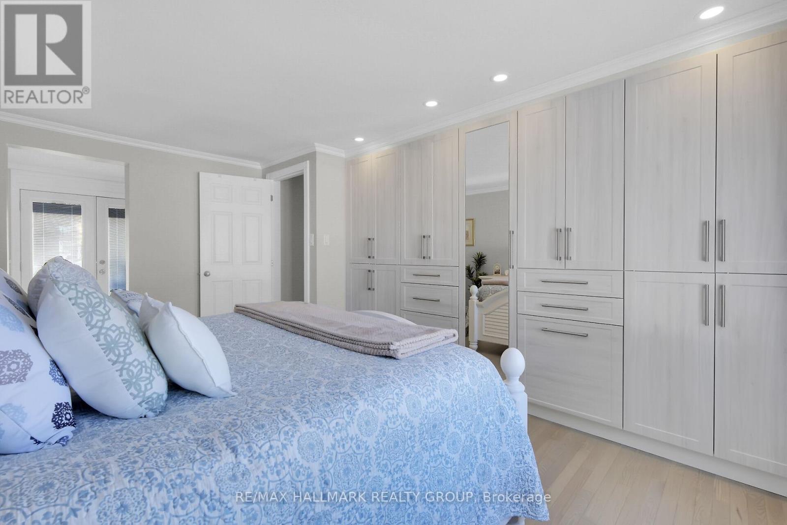380 Amiens Street, Ottawa, Ontario  K1E 1P2 - Photo 17 - X12145004