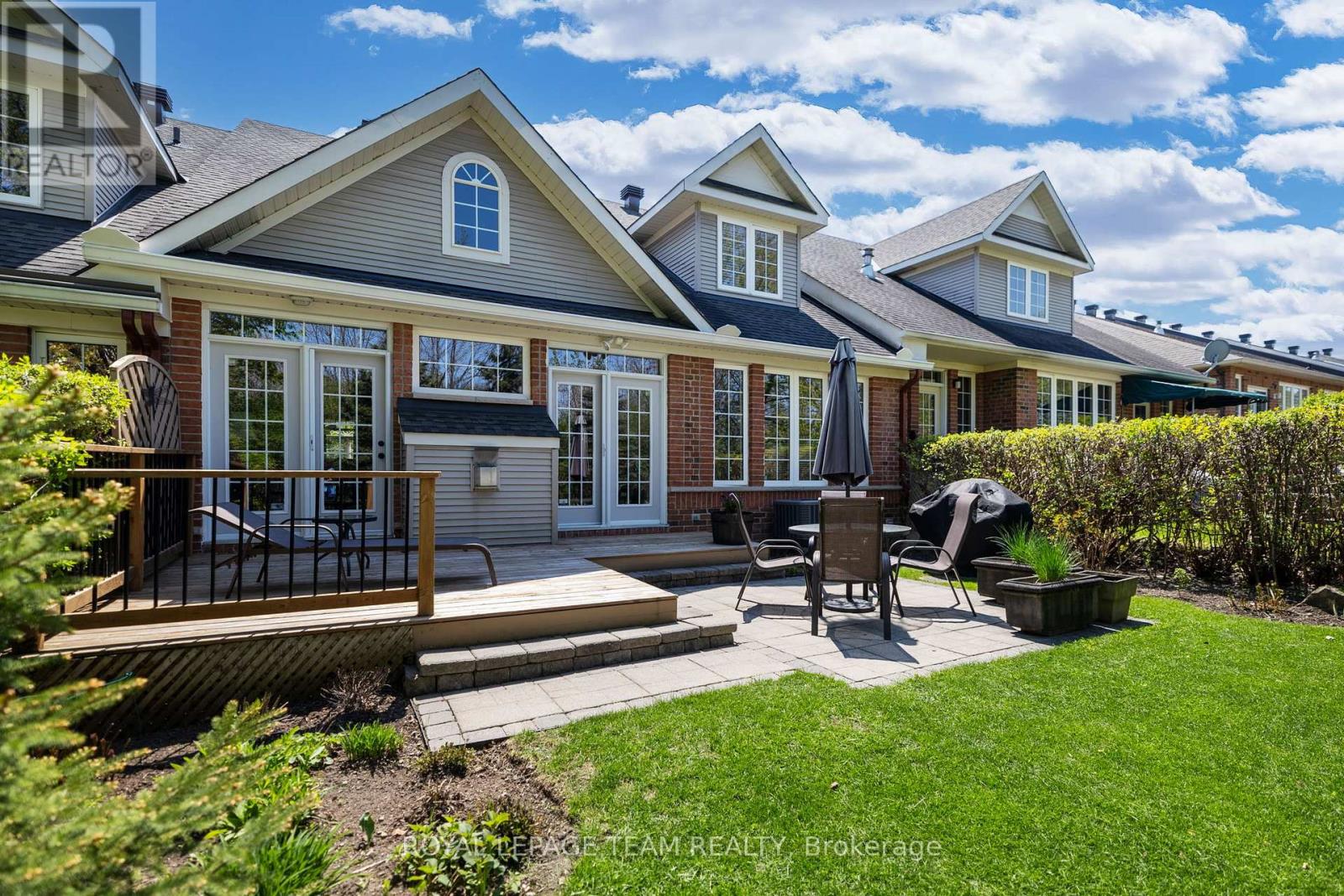 25 Morenz Terrace, Ottawa, Ontario  K2K 3H1 - Photo 47 - X12145035