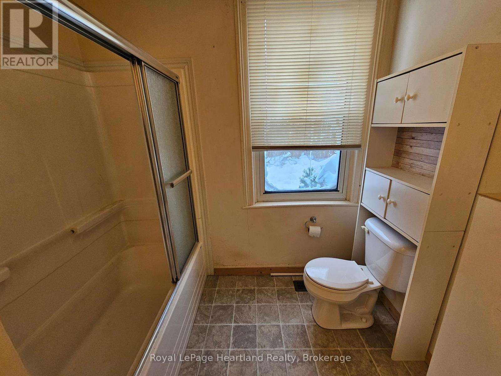 43 Trafalgar Street, Goderich, Ontario  N7A 1T3 - Photo 10 - X12144984