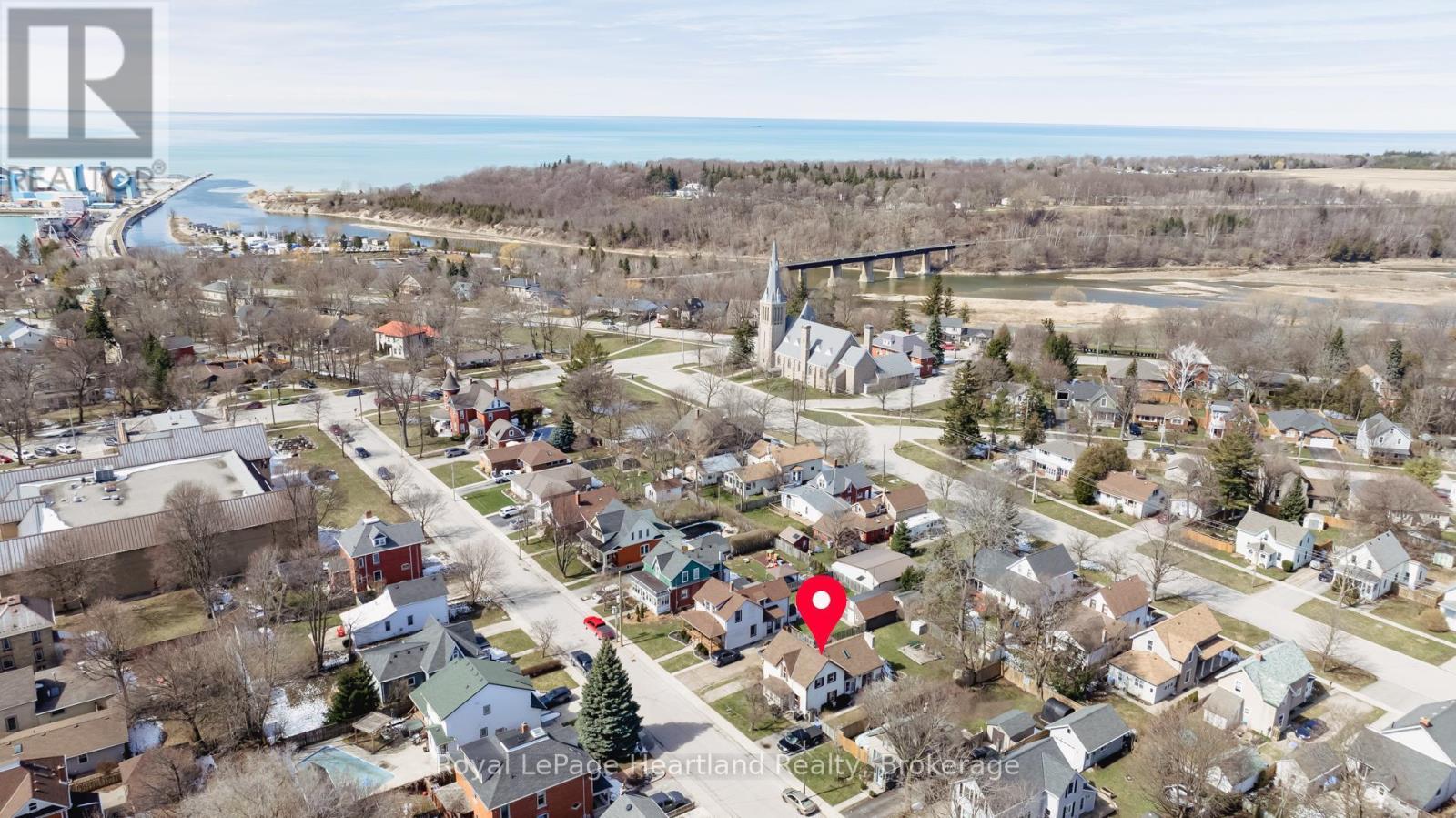 43 Trafalgar Street, Goderich, Ontario  N7A 1T3 - Photo 15 - X12144984