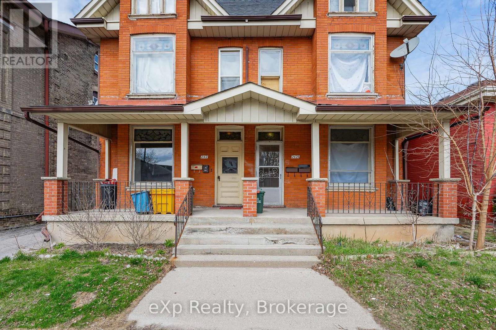 242 Dalhousie Street, Brantford, Ontario  N3S 3T9 - Photo 2 - X12145002