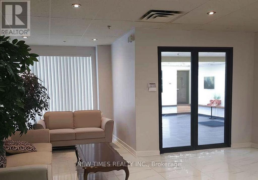 2 - 240 Riviera Drive, Markham, Ontario  L3R 5M1 - Photo 3 - N12143320