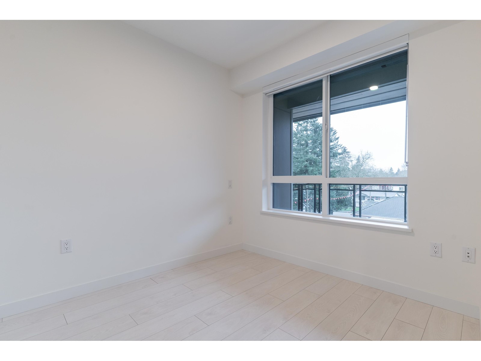 504 13439 94a Avenue, Surrey, British Columbia  V3V 0G9 - Photo 13 - R2970643