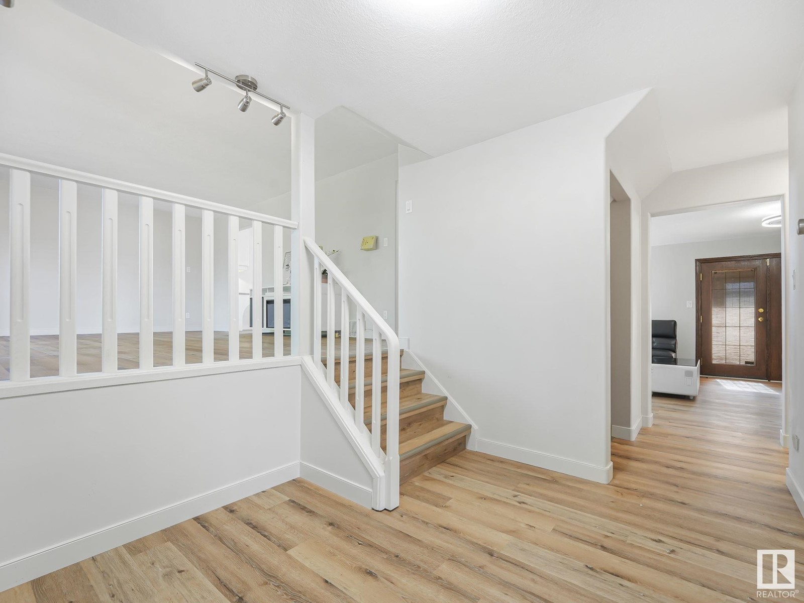 10405 31a Av Nw, Edmonton, Alberta  T6J 2Y4 - Photo 18 - E4436155