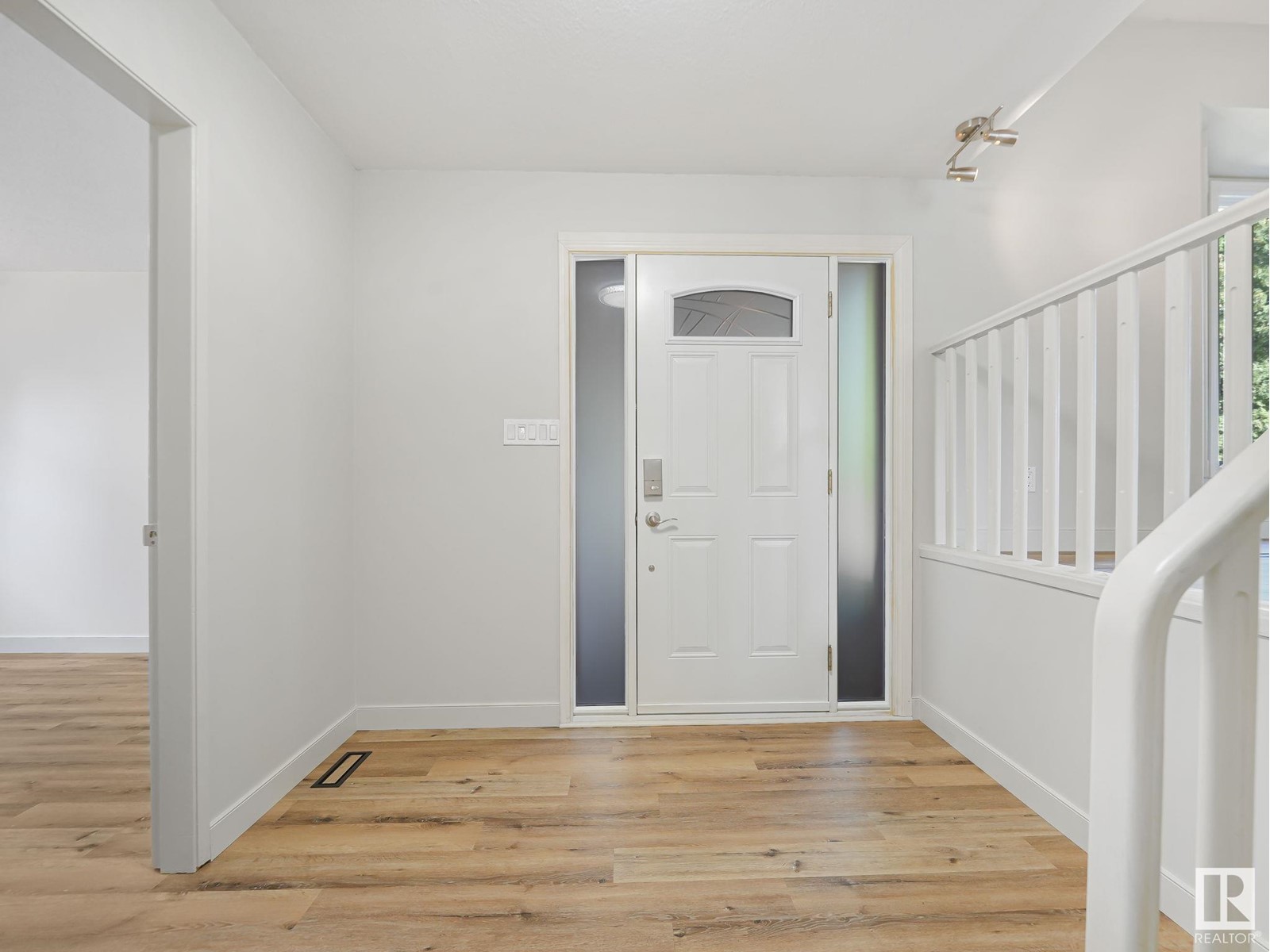 10405 31a Av Nw, Edmonton, Alberta  T6J 2Y4 - Photo 19 - E4436155
