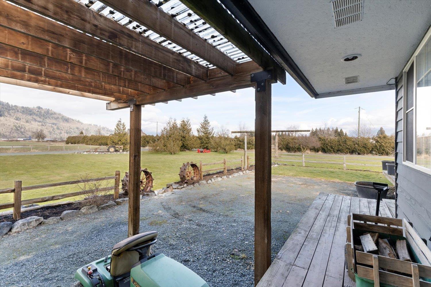 43305 Adams Road, Greendale, Sardis - Greendale, British Columbia  V2R 4L1 - Photo 8 - R3001336