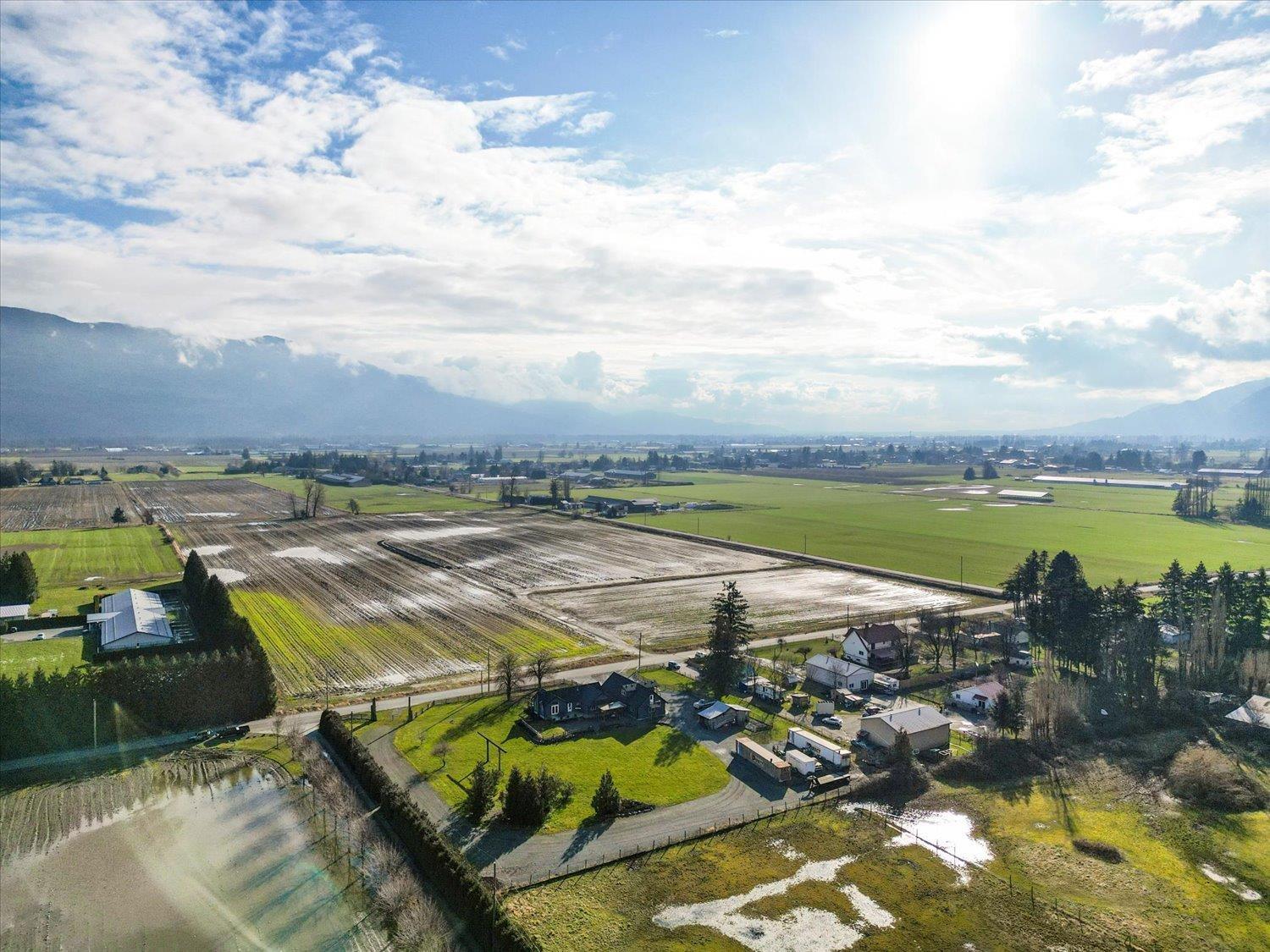 43305 Adams Road, Greendale, Sardis - Greendale, British Columbia  V2R 4L1 - Photo 11 - R3001336
