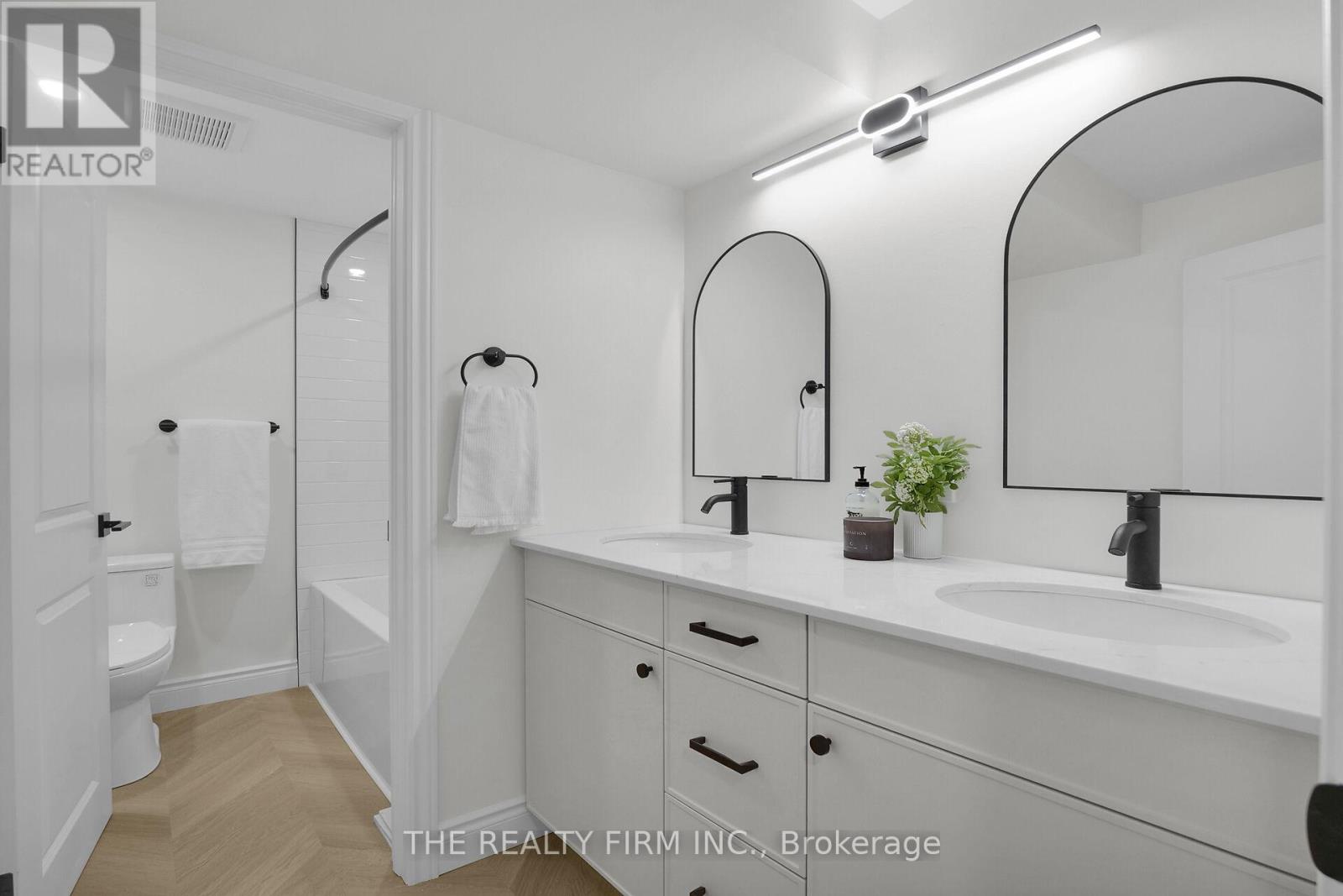 57 Naomee-Lower Level Crescent, London North (North O), Ontario  N6H 3T3 - Photo 12 - X12144928