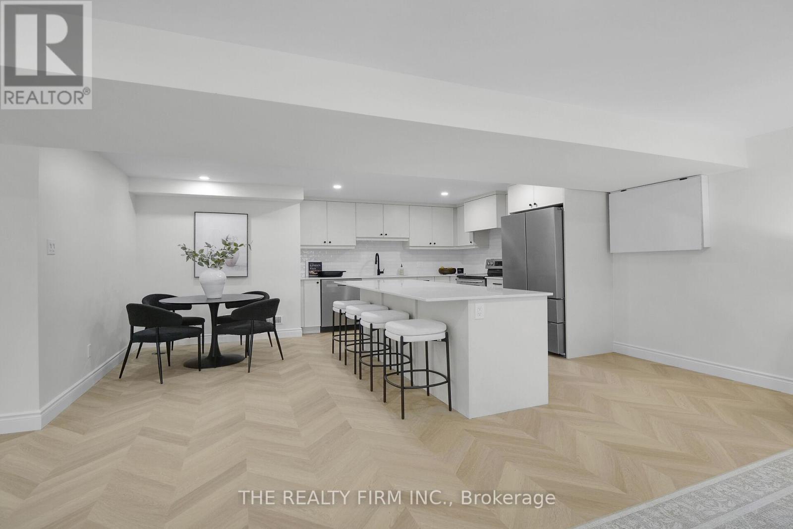 57 Naomee-Lower Level Crescent, London North (North O), Ontario  N6H 3T3 - Photo 6 - X12144928