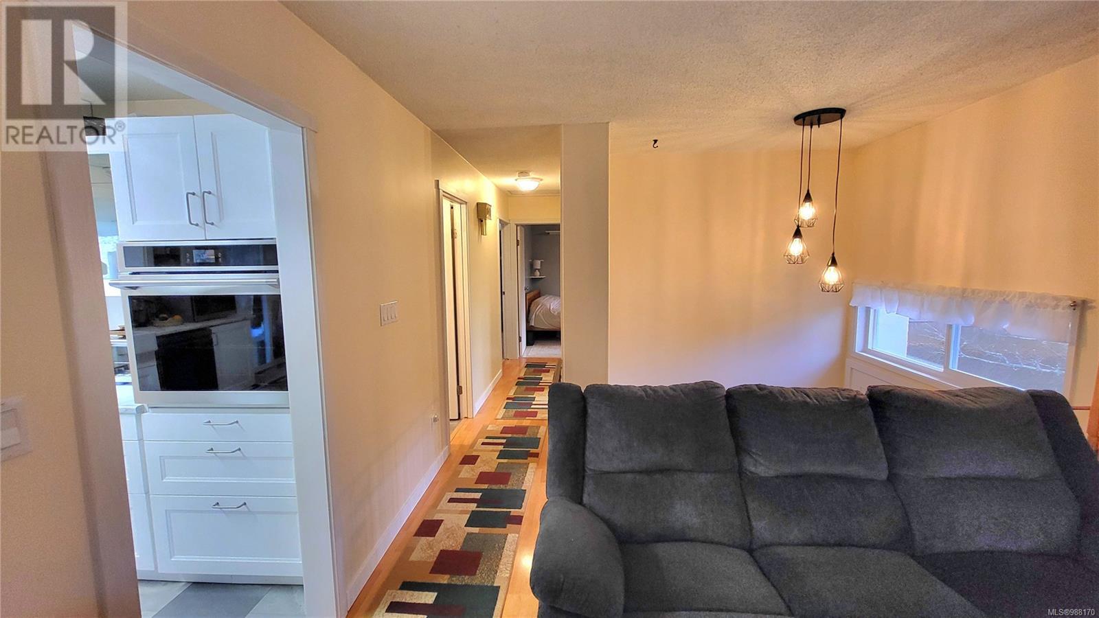 Property at 5929 Beaver Creek Rd image 3