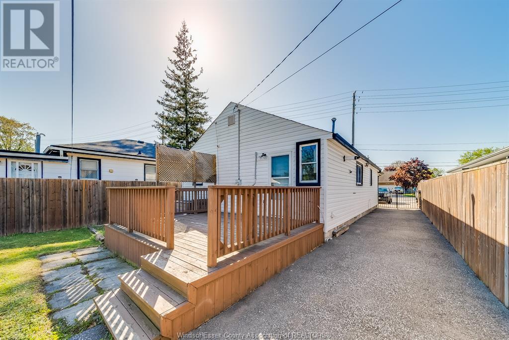 4482 Grand Marais, Windsor, Ontario  N8W 1X7 - Photo 31 - 25011942