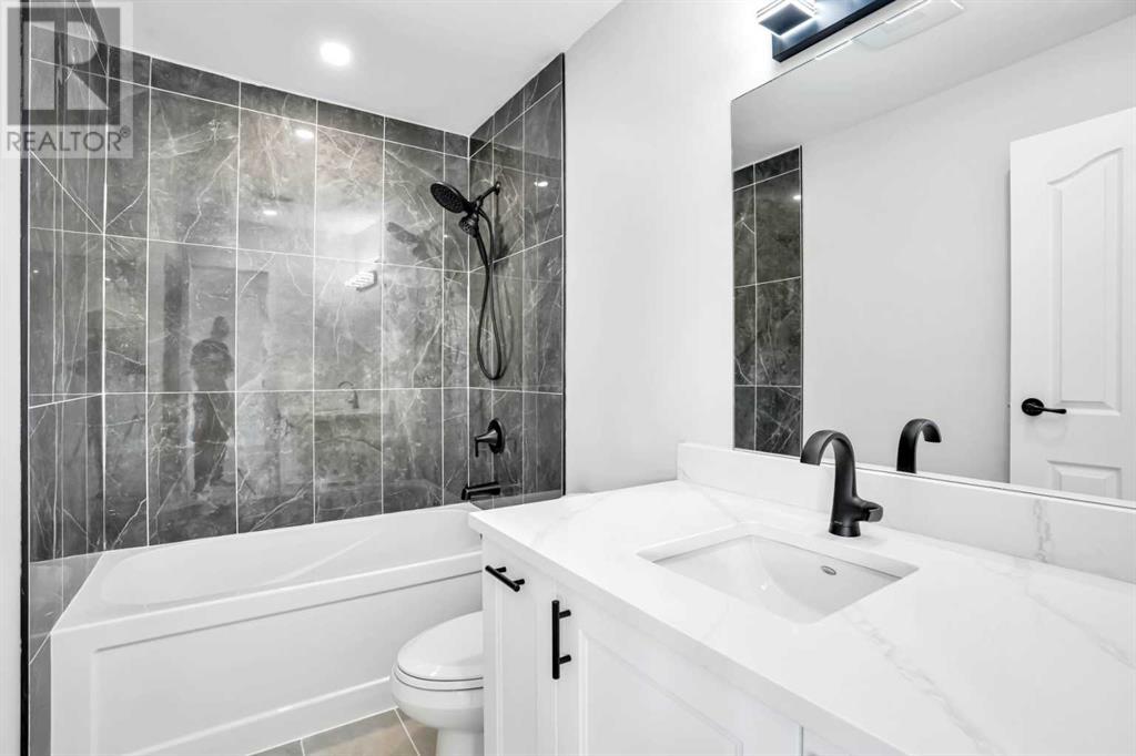 107 Bernard Close Nw, Calgary, Alberta  T3K 2H3 - Photo 42 - A2220711