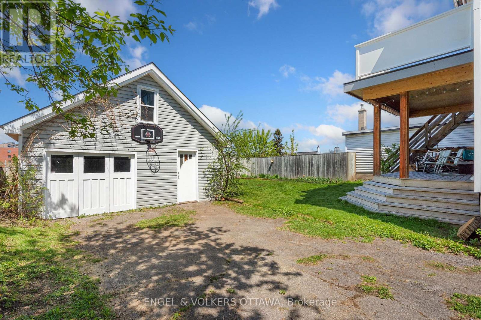 7 Lowrey Street, Ottawa, Ontario  K1Y 2S5 - Photo 29 - X12142418