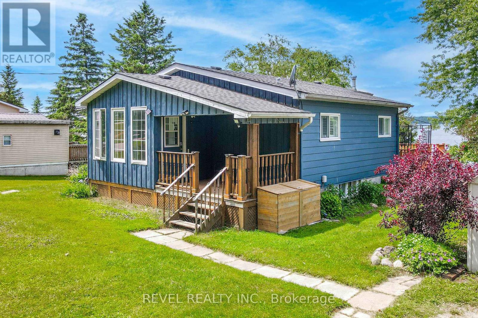 Property at 27 ISLAND VIEW ROAD image 2
