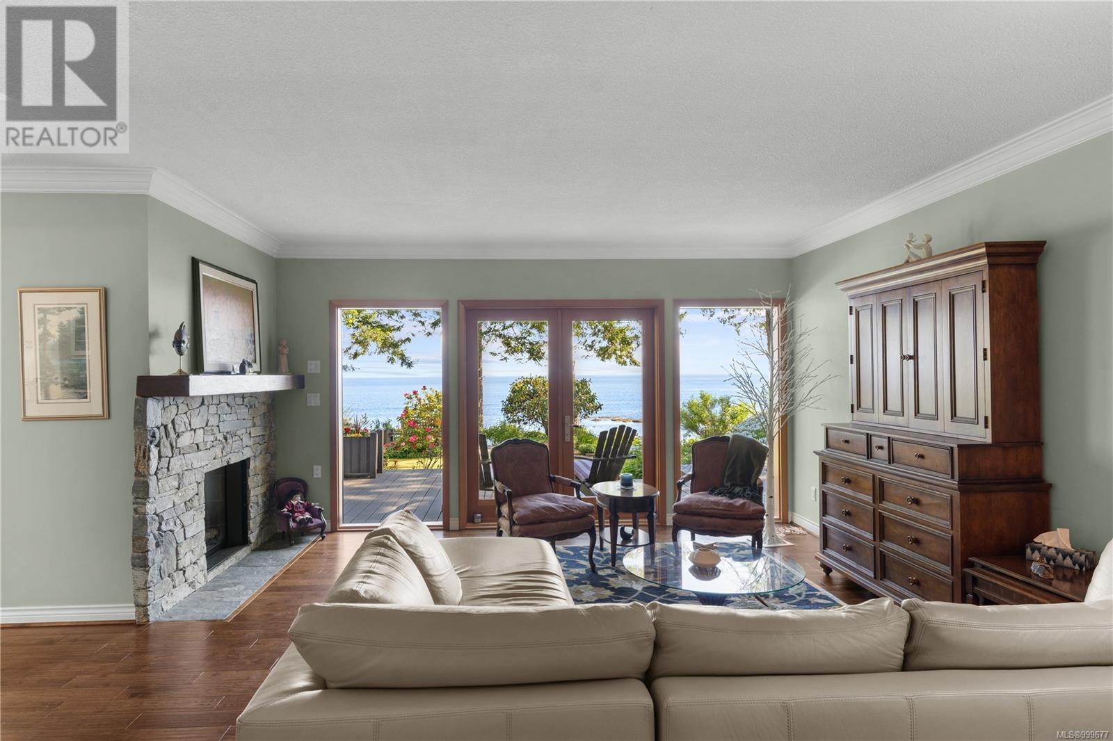 Property at 1350 Sea Lovers Lane image 3