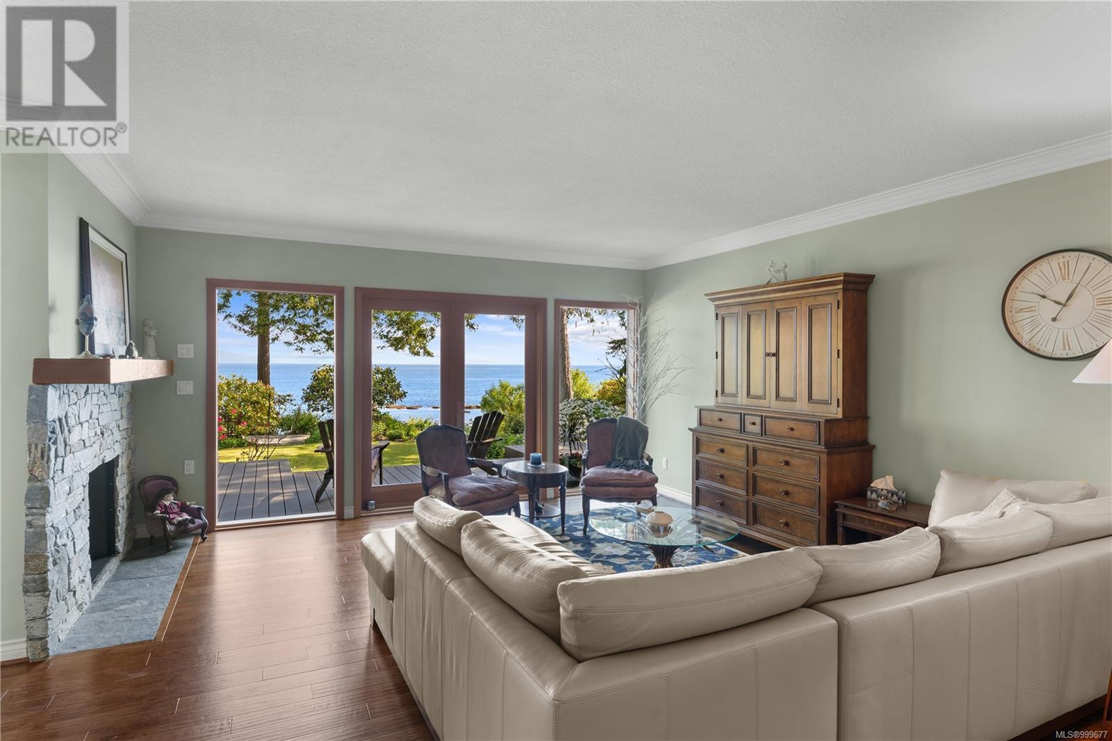 Property at 1350 Sea Lovers Lane image 4