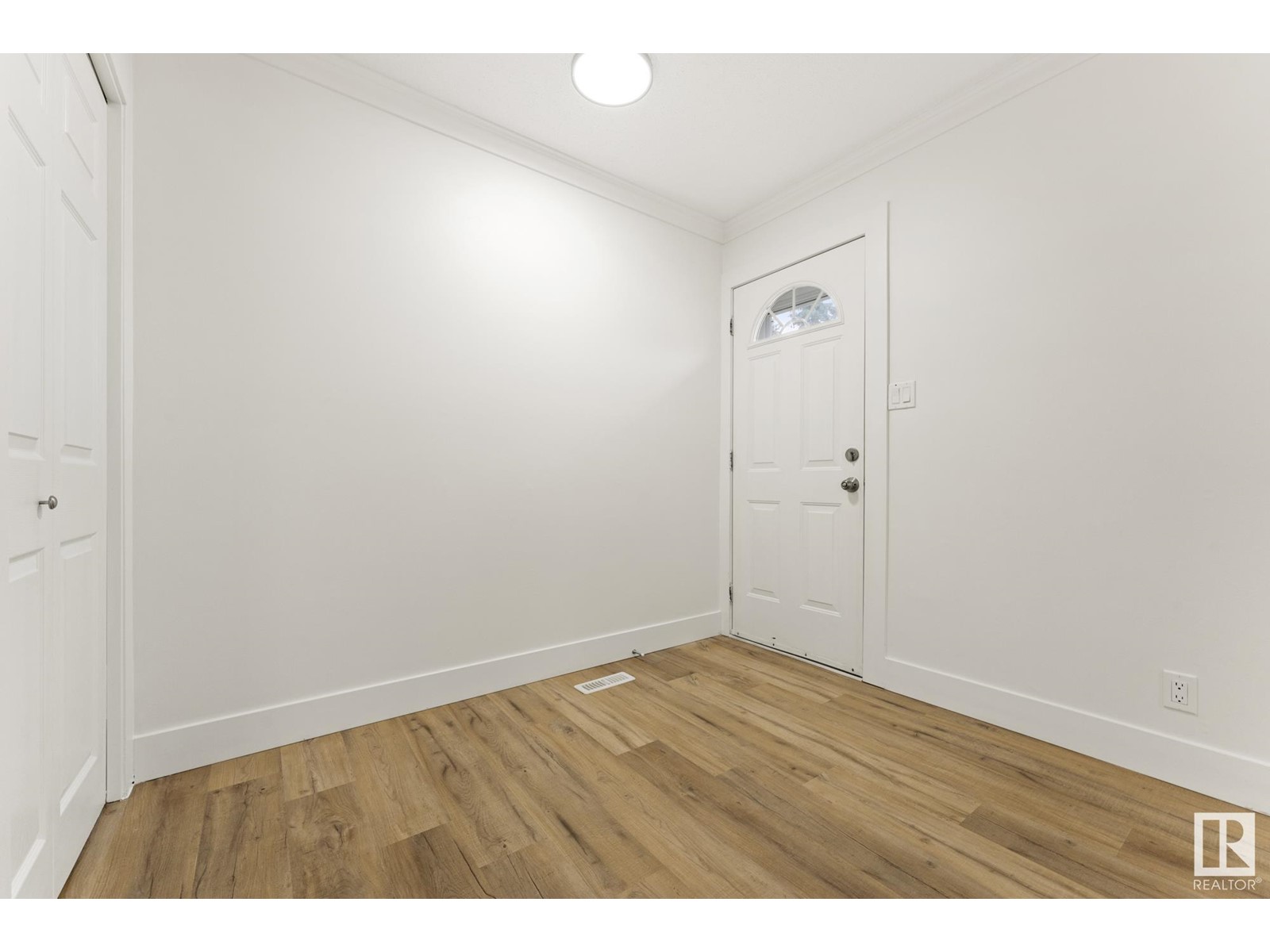 Property at 334 NORTHGATE TC NW image 3